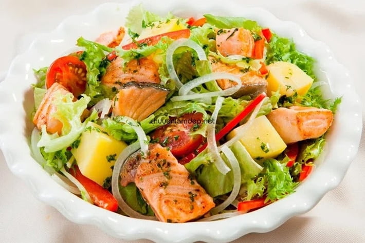 Cách làm salad cá hồi